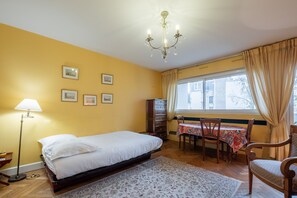 2 Schlafzimmer, Schreibtisch, WLAN, Bettwäsche