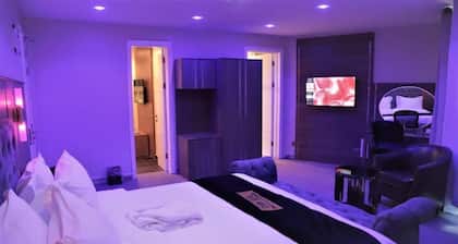 Ryan Hotel and Suites