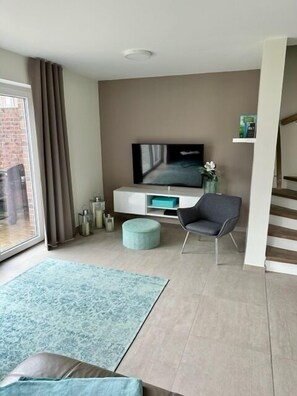 Interior - Modernes Ferienhaus in Attraktiver Lage in Burhave. Strandnah und Zentral (Burhave)