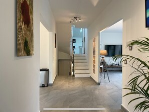 Interior - Le Petit Versailles - Maison Proche Paris (Villemomble)