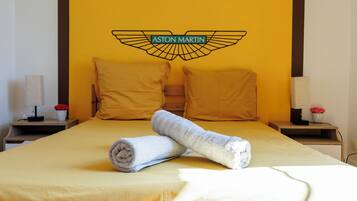 Aston | 2 chambres, décoration personnalisée, ameublement personnalisé, bureau