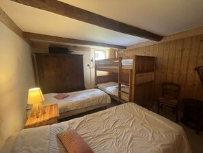 3 bedrooms, free WiFi