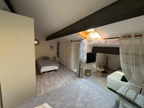 2 chambres, accès au Wi-Fi (inclus)