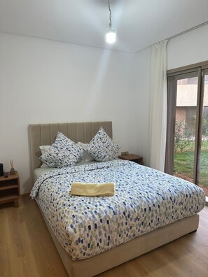 3 Schlafzimmer, Bügeleisen/Bügelbrett, kostenloses WLAN, Bettwäsche