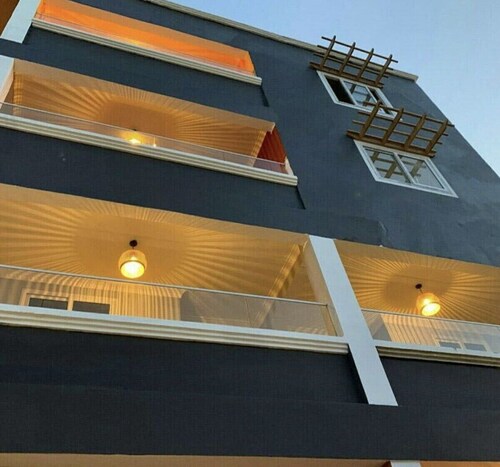 execurtive studio rooms availabe in tseaddo