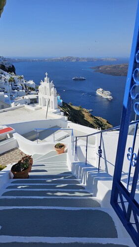 Cactus cave house on the caldera