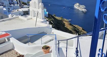 Cactus cave house on the caldera