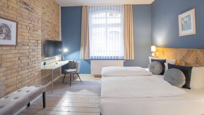 Junior Double Room | Desk, free WiFi - Boutique Hotel Schwarzer Baer (Lutherstadt Wittenberg)