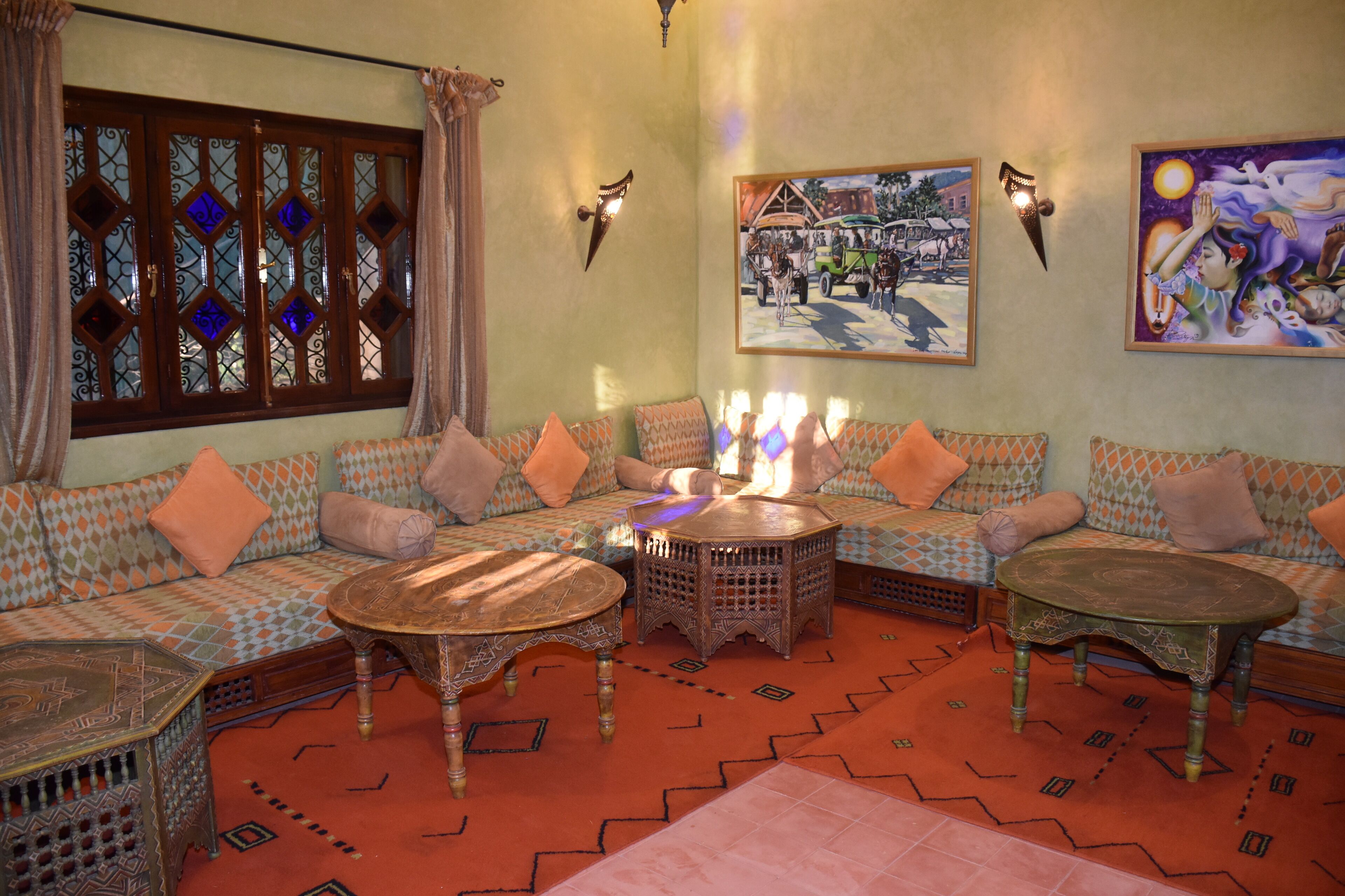 Tägliches inbegriffenes einheimisches Frühstück