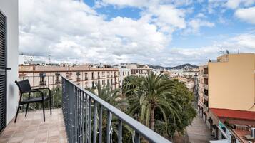 Doppia Standard | Vista dalla camera