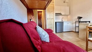 Unclassified image, 5 of 15, button - Cozy studio 3 pers, near lifts and parking (La Salle-les-Alpes)