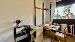 Unclassified image, 2 of 15, button - Cozy studio 3 pers, near lifts and parking (La Salle-les-Alpes)