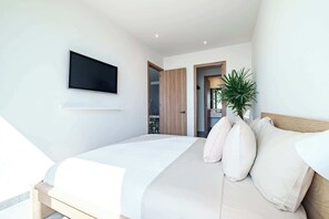 1 soveværelse, skrivebord, strygejern/strygebræt, weekendseng