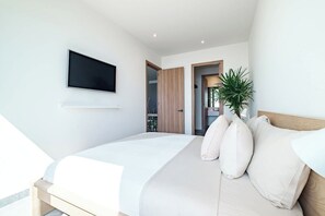 1 bedroom, desk, iron/ironing board, travel cot - Premium Reforma Condo  Pool, Spa & Parking (Ciudad de México)