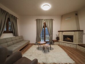 Fer et planche à repasser, Wi-Fi gratuit, draps fournis