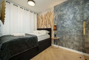 1 chambre, fer et planche à repasser, Wi-Fi, literie fournie