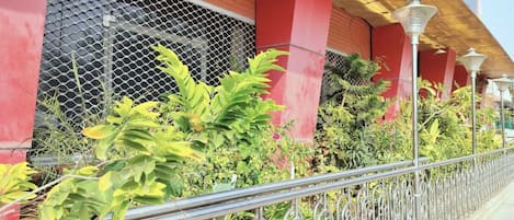 Fachada da propriedade