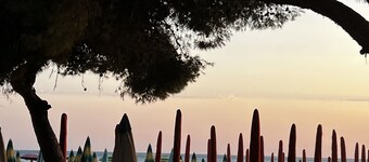 Shengjin Beach Getaway