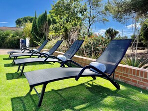 Terrace/patio - Villa San Patricio I Private Pool I Hot Tub I BBQ I PS5 I Aircon Rooms I 3000m2 (Jerez de la Frontera)