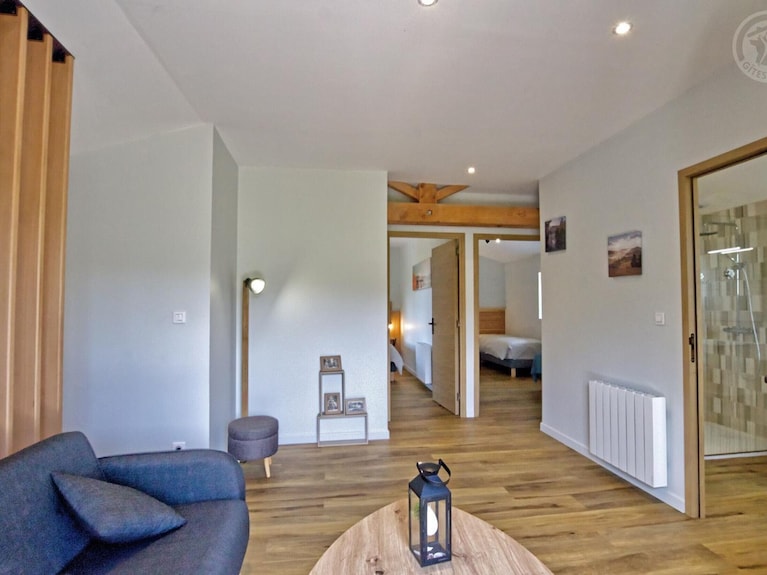 Gîte Cosy Avec Terrasse Et Jacuzzi Privatif - Feurs