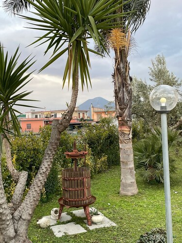 Cozy house surrounded by nature a few minutes from Pompeii, pets allowed