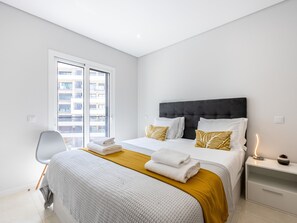 1 chambre, lit parapluie, Wi-Fi, draps fournis