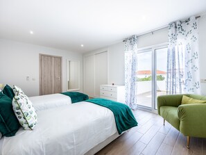 4 chambres, fer et planche Ă repasser, Wi-Fi, draps fournis