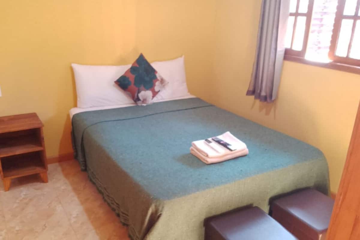 Standard Double Room | WiFi (free)