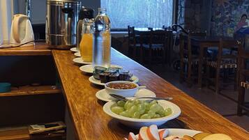 Petit déjeuner buffet compris tous les jours