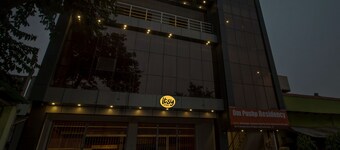 Itsy Hotels Om Pushp Residency