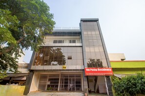 Front of property - Itsy Hotels Om Pushp Residency (Mathura)