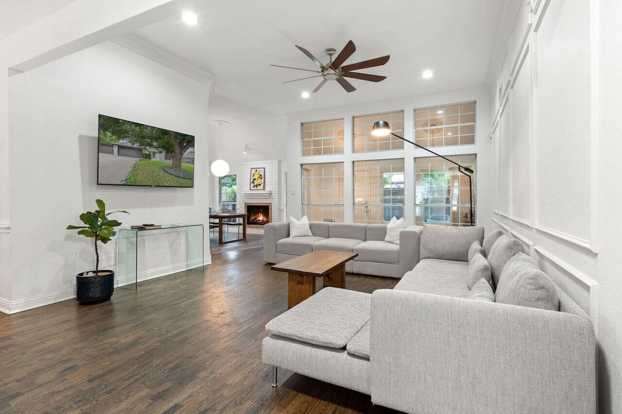 Smart TV, foosball, table tennis, books