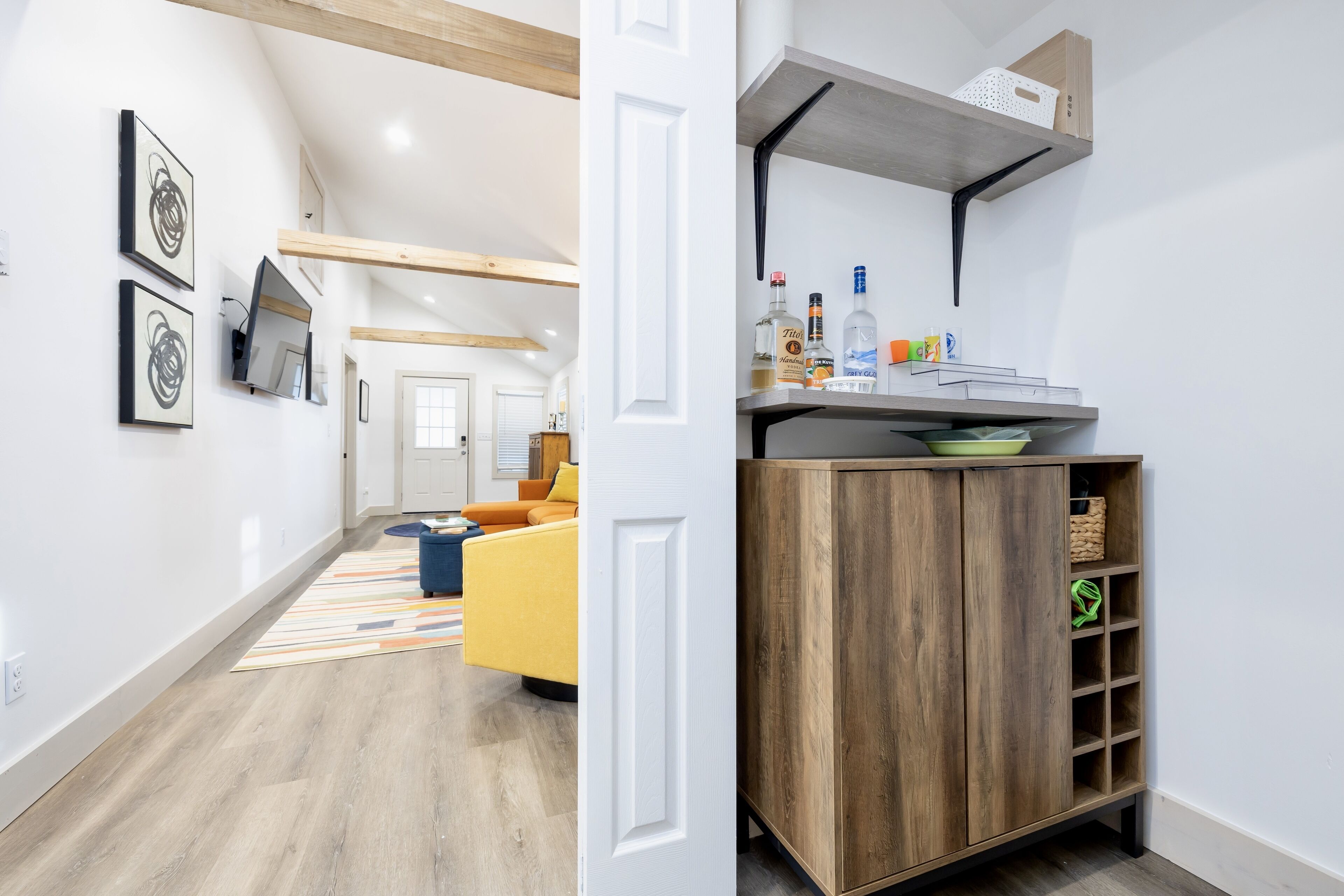 Televisor intel·ligent i llar de foc 