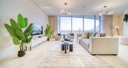 Amazing 2BR at Sky Gardens DIFC by Deluxe Holiday Homes