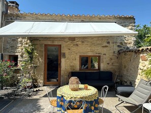 Restauration extérieure