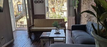 Hermosa Casona Central