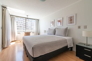 2 quartos, ferros/tábuas de passar roupa, Wi-Fi, roupa de cama