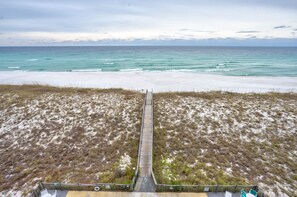 Accommodatie ligt op het strand