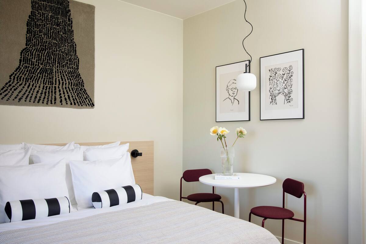 Comfy | Strykejern/-brett, barnesenger (inkludert) og wi-fi (inkludert)