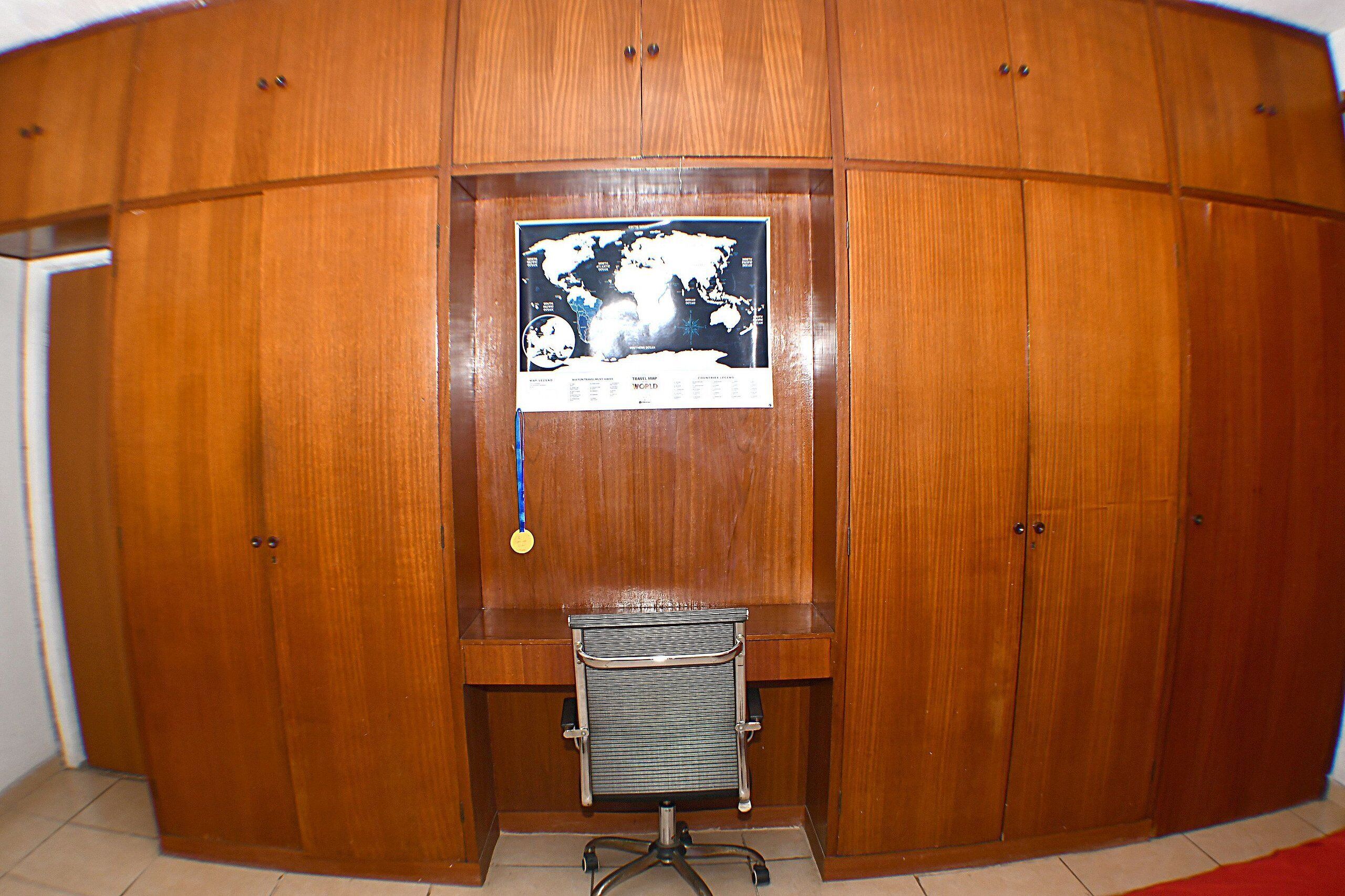 Executive Suite | Interior