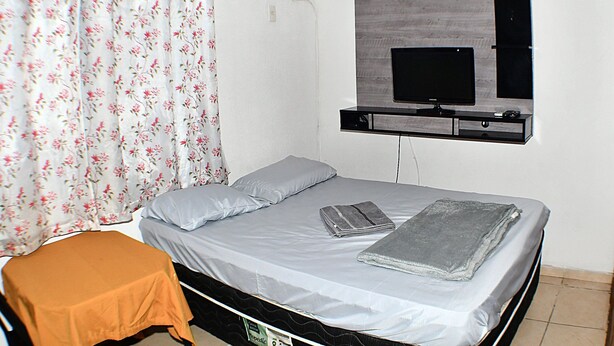 Ảnh chưa phân loại, 1 trong số 29 ảnh, nút
