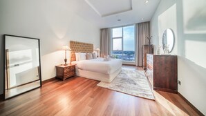 Ảnh chưa phân loại, 3 trong số 10 ảnh, nút