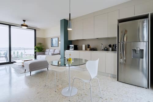 Comfort Apartment | Dining room