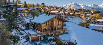 Chalet Vansamis, views & sauna
