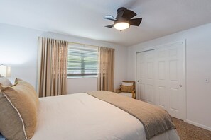 Unclassified image, 5 of 25, button