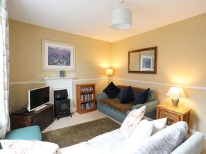 平房 | 起居區 | 平面電視