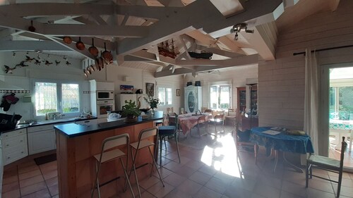 Villa de Caractère Entre mer et Bourg Les Moutiers en Retz - Code de Jade