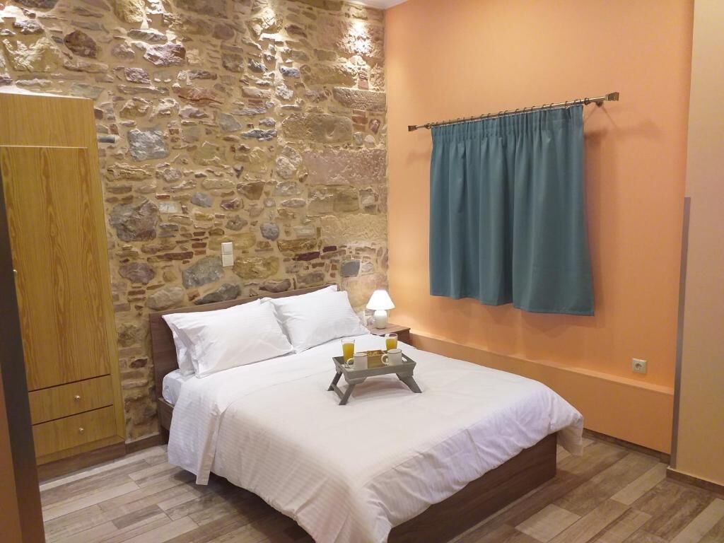 5 bedrooms, WiFi