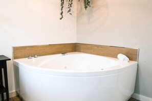 Ducha, bañera de hidromasaje