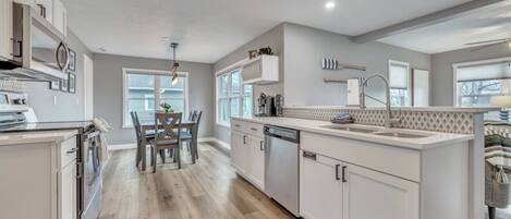 Microwave, oven, dishwasher, coffee/tea maker